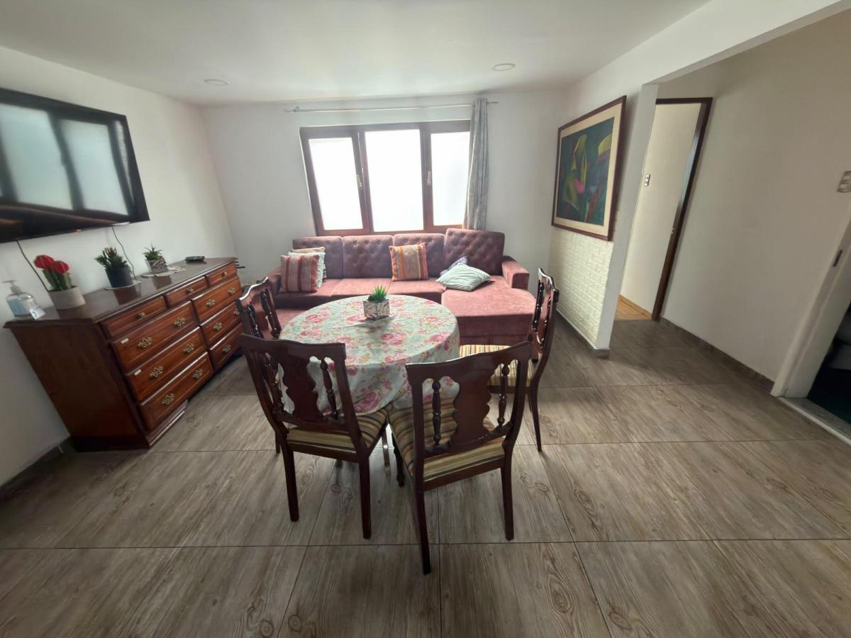 Departamento en Alquiler de 2 Dormitorios en Av. Parque Sur – Corpac, San Isidro