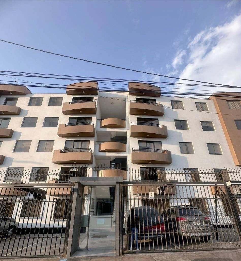 Departamento en San Miguel (Lima)