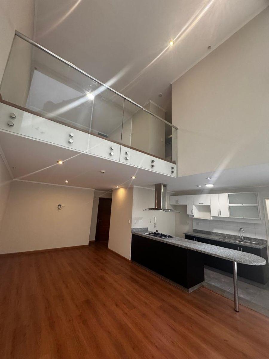 Acogedor Duplex 2 Dormitorios/2 Cocheras Surco