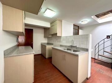 Alquiler 2 Dormitorios, 1 Cuarto Servicios, 2 Baños