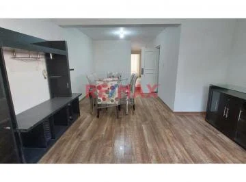 Alquiler de Hermoso Departamento en 1er Piso, a 2 Cdras del Jockey Plaza y Muy Cerca a La U de Lima