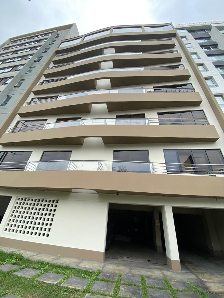 Alquiler - Venta de Departamento en Surco