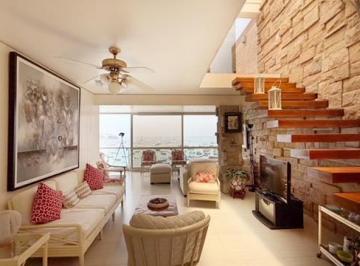 Departamento en venta en Ancon - 182 m², 3 dormitorios