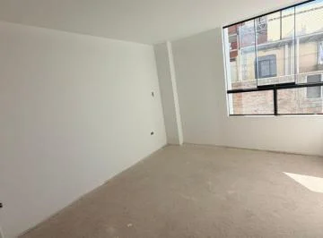 Invierte en un Departamento de Estreno con Alta Proyección