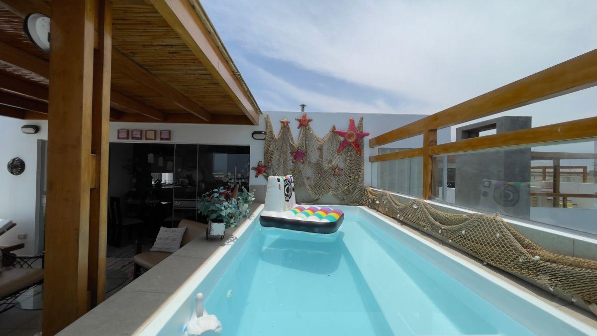 Vendo Duplex 3er Piso 218 m² en Playa Sarapampa