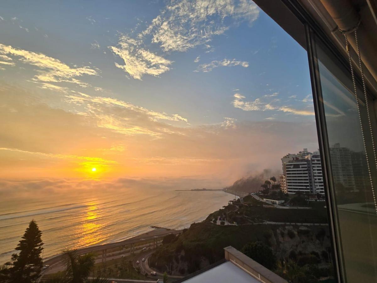 Lindo Pent - House en Malecon Paul Harris - Barranco