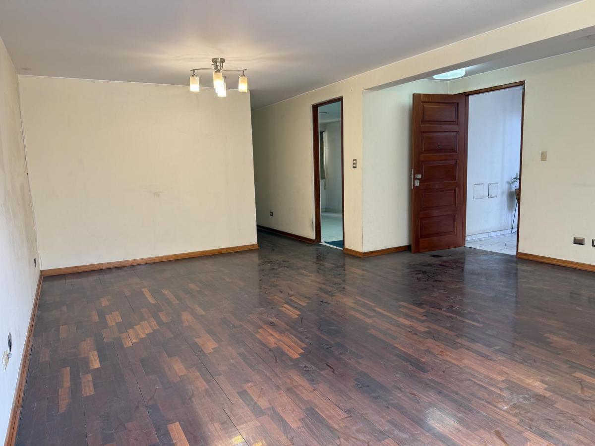 Oportunidad en Surco: Amplio Depto. 116 m² – Calle Alonso de Molina