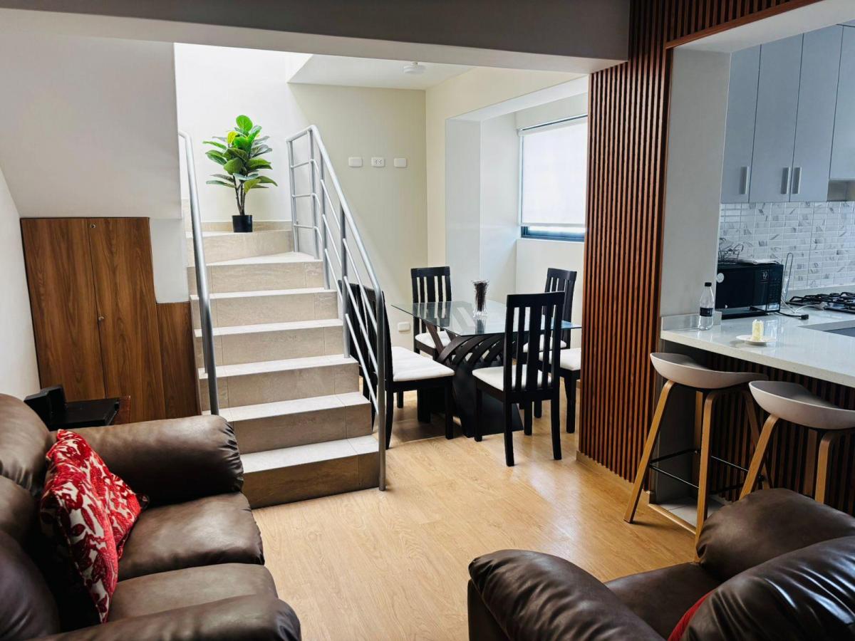 Venta de Duplex Elegante y Bien Distribuido en Cayma