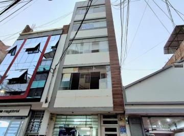 En Venta Departamento en 5° Piso con Azotea - Chiclayo
