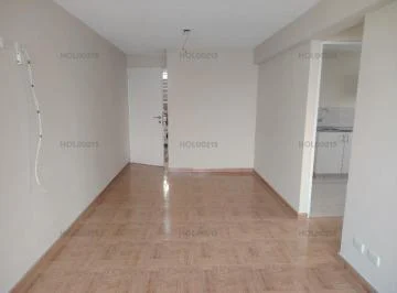 Buen Departamento con Aires