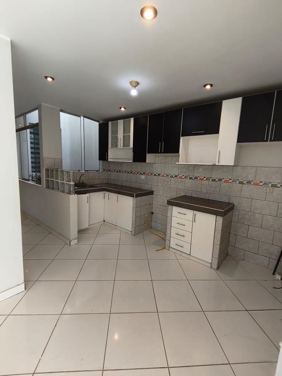 Venta de Departamento en Alameda Sur – Villa Magisterial