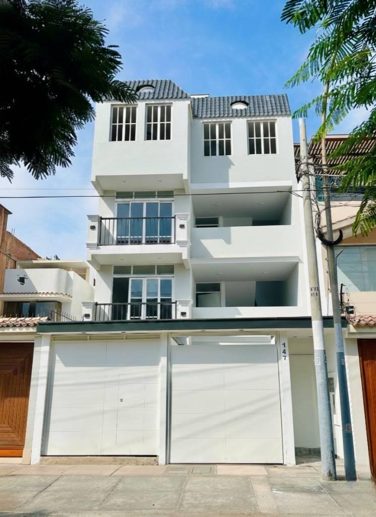 Departamento en venta en Chorrillos - 105 m², 4 dormitorios