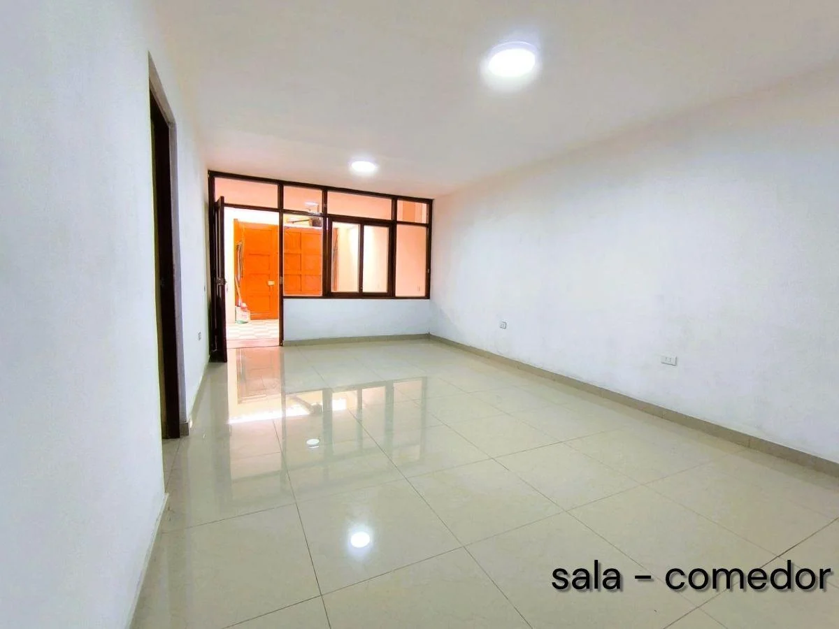 Amplio Dpto de 139 m² en 1er Piso Frente a Parque en Comas