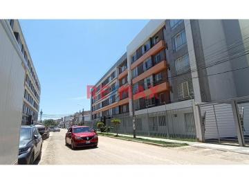 Departamento con Cochera en Venta 1er Piso Paseo pacasmayo.(C. Delgado)