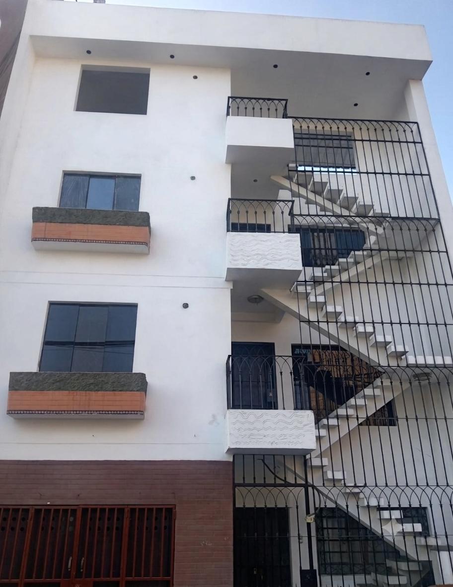 ¡Amplio Departamento con Áreas Independientes a Pasos de Plaza Norte!