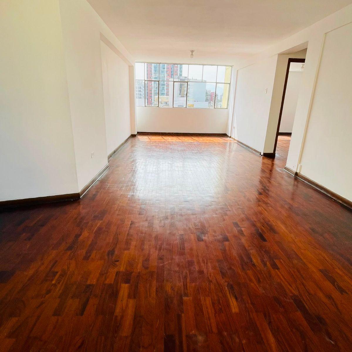 Departamento en venta en Jesus Maria - 98 m², 2 dormitorios
