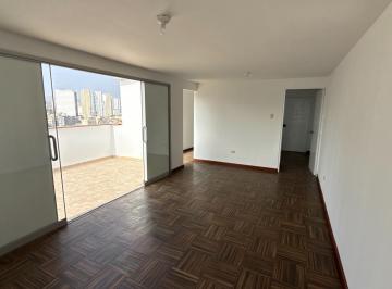 Venta Deparatamento Duplex en Horacio Urteaga 1536
