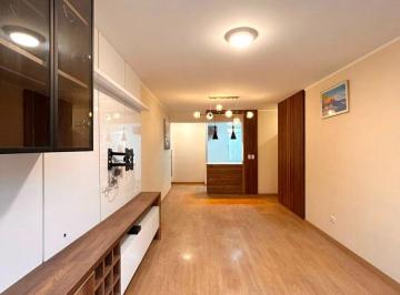 En Venta Hermoso Departamento de 100 m² + Cochera + Depósito, Ubicado en Primer Piso