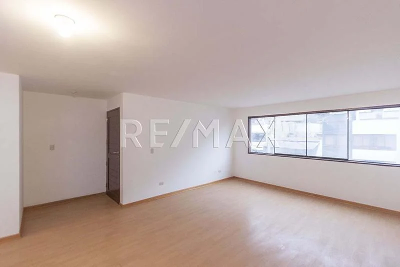 Departamento en venta en La Molina - 145 m², 3 dormitorios