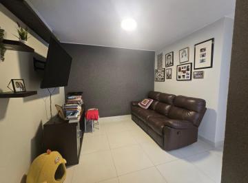 Venta de Amplio Departamento en Primer Piso Subnivel