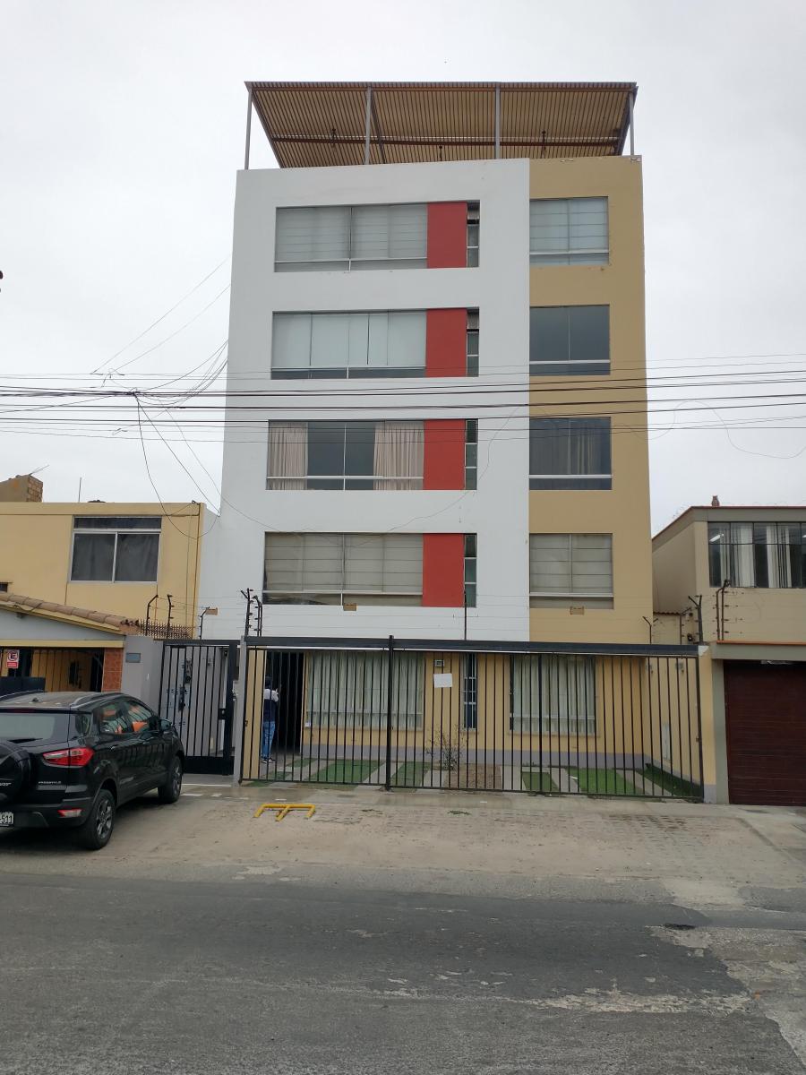 "1er. Piso de Oportunidad, Bien Ubicado"