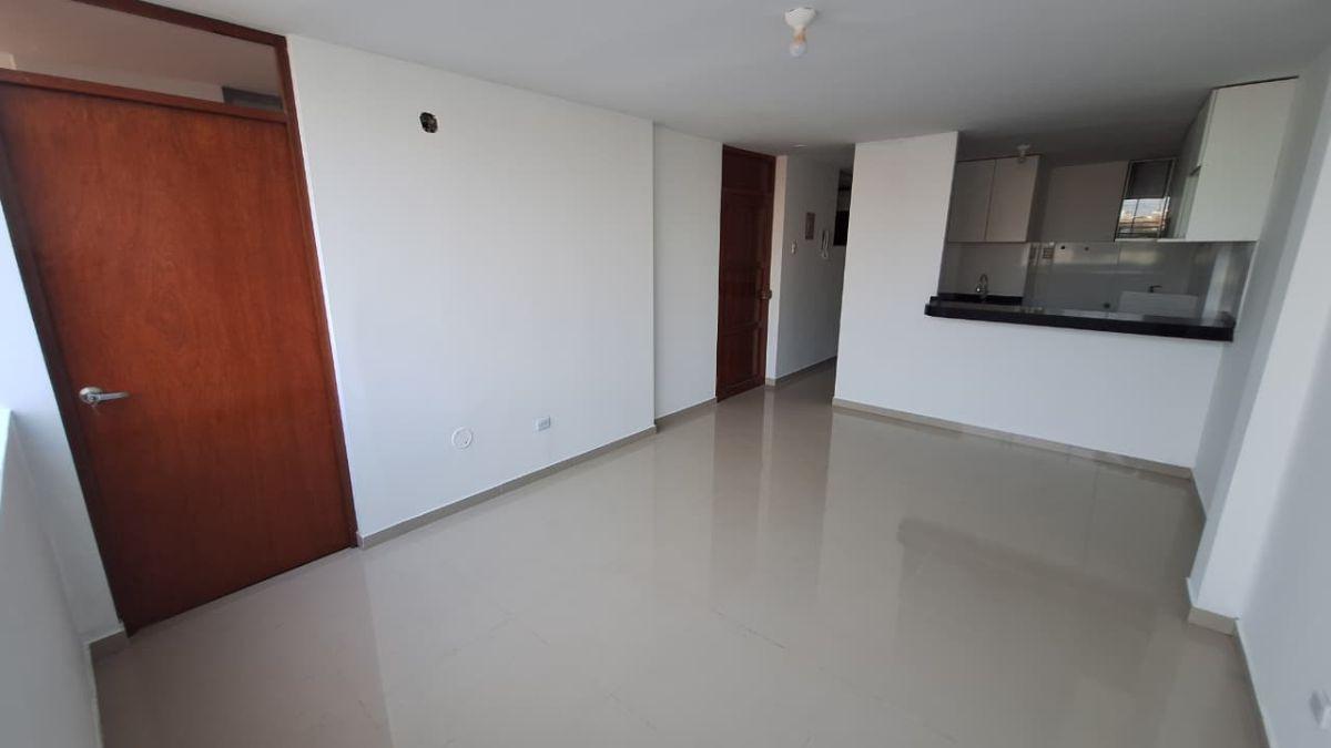 Estreno Amplio Depa de 4 Dorm, en 2do Piso, Vista a Calle, Gas Natural, y a Unos Pasos de La Muni