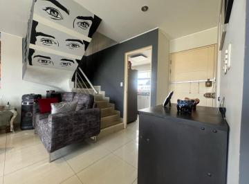 Venta de Dúplex Frente a Hermoso Parque en Santa Catalina