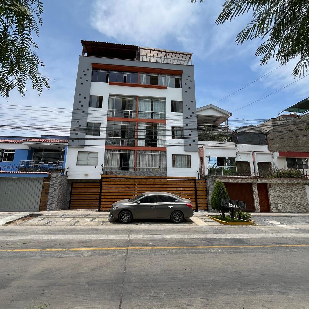 Departamento en Venta en Av. Juan José Mostajo, La Victoria