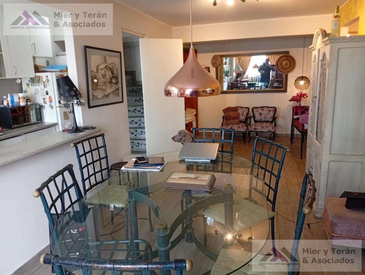 Excelente Duplex con 4 Dormitorios en Santa Beatriz (609 - 1077 - 1)
