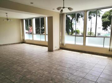 "Tu Nuevo Hogar: 180 m² en Av. Pardo + 2 Cocheras"