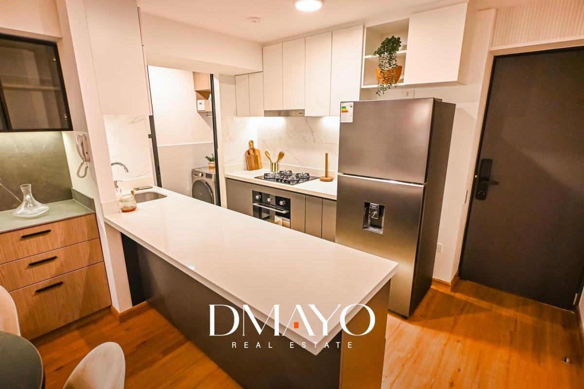 Venta de Moderno Departamento de 2 Dormitorios con Cochera