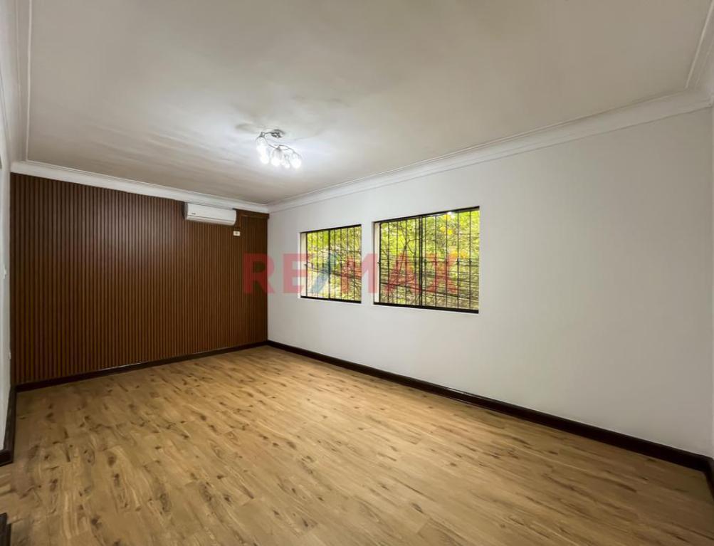 Departamento en Lince a Pasos del Rebagliati: Ideal Para Vivienda, Consultorios U Oficinas