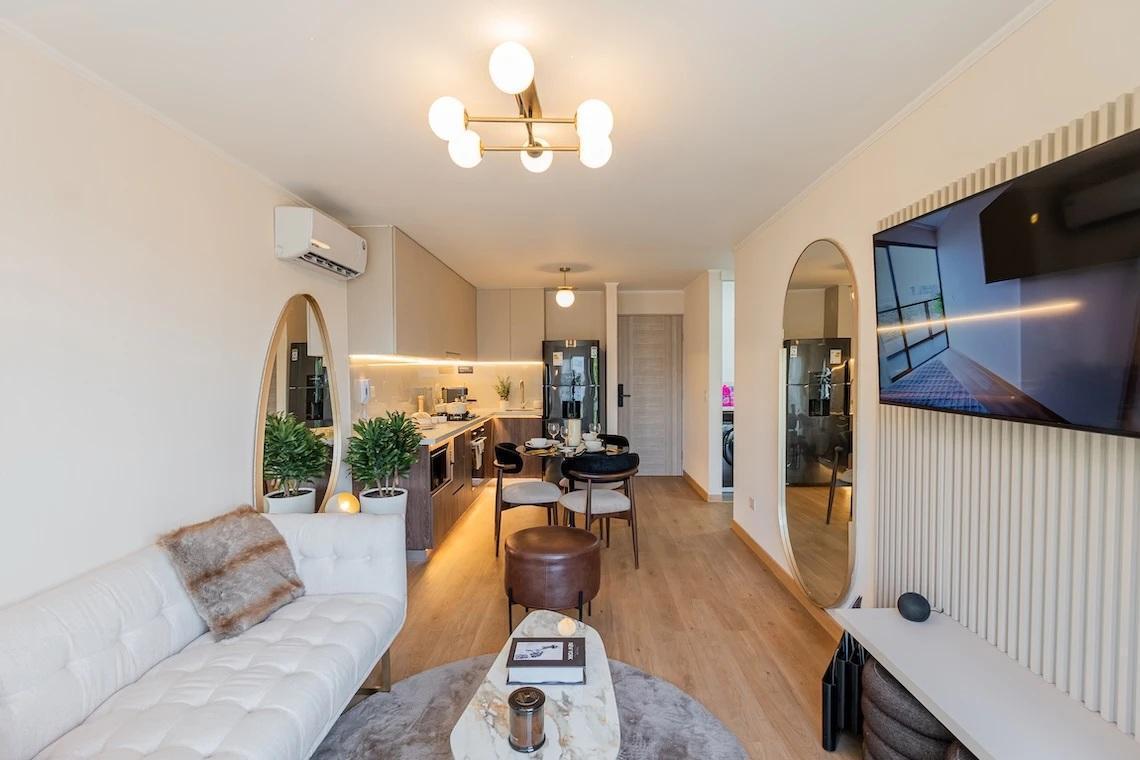 Venta Moderno Departamento de 1 Dorm en Lince Límite con San Isidro