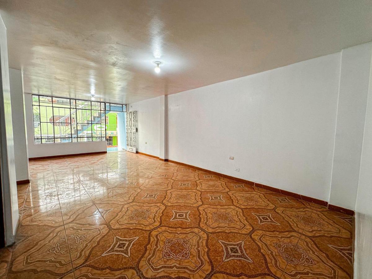 Departamento en venta en Los Olivos - 104 m², 3 dormitorios