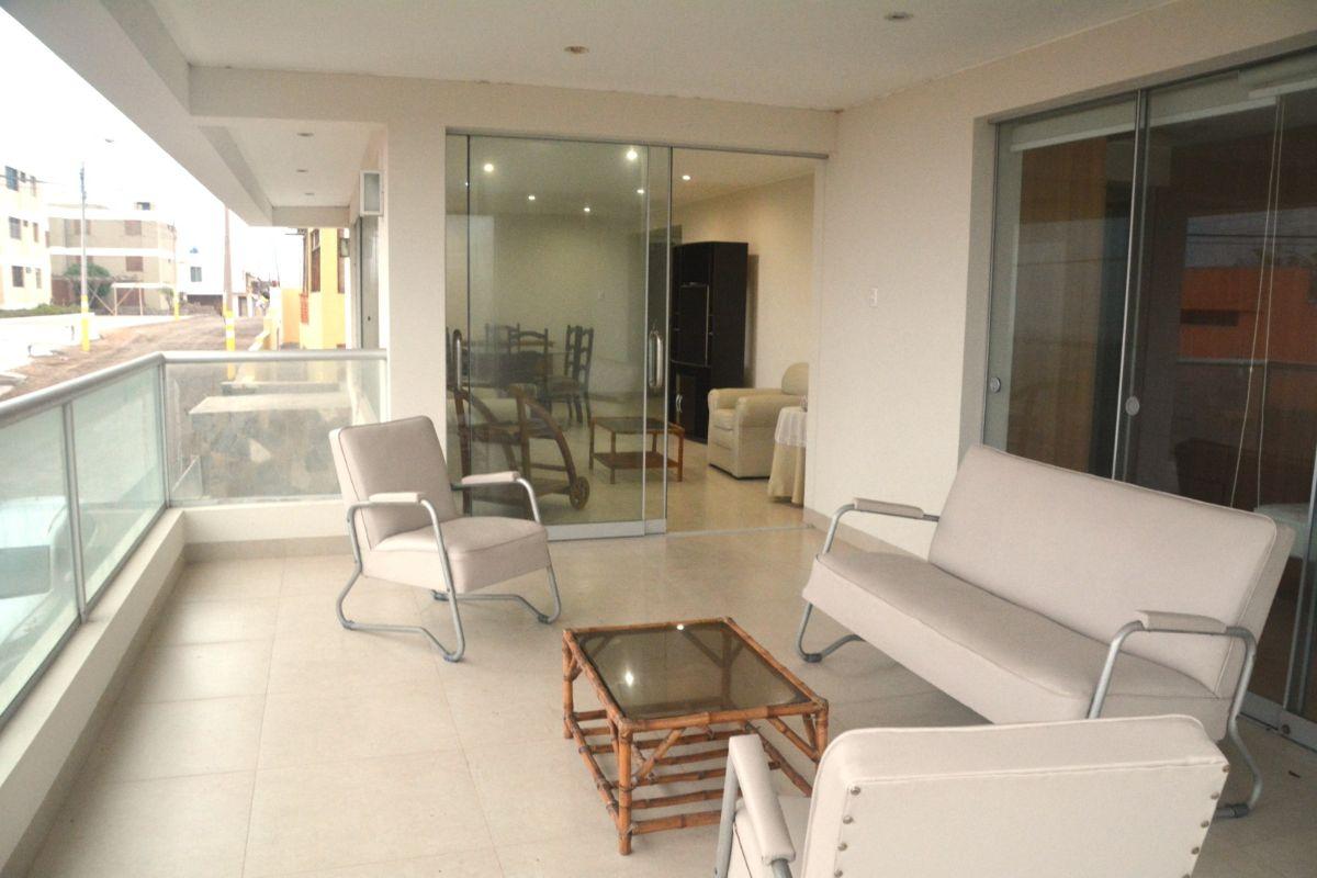 Vendo en Mejía Hermoso y Amplio Departamento con Vista Al Mar