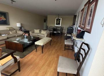 Gran Oportunidad, 179 m² Miraflores La Aurora, Excelente Precio por m², 3 Dormitorios, Primer Piso.