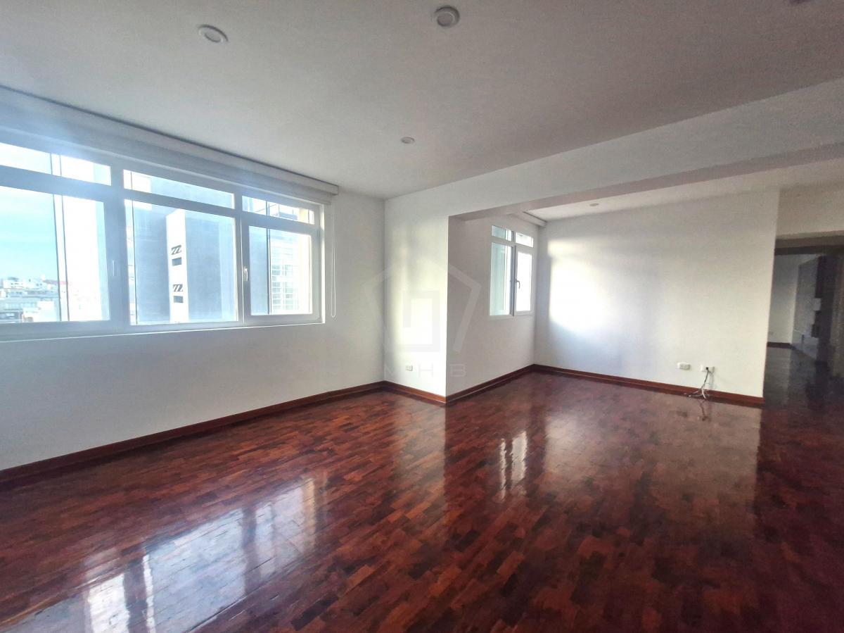Departamento en venta en Miraflores - 114 m², 2 dormitorios
