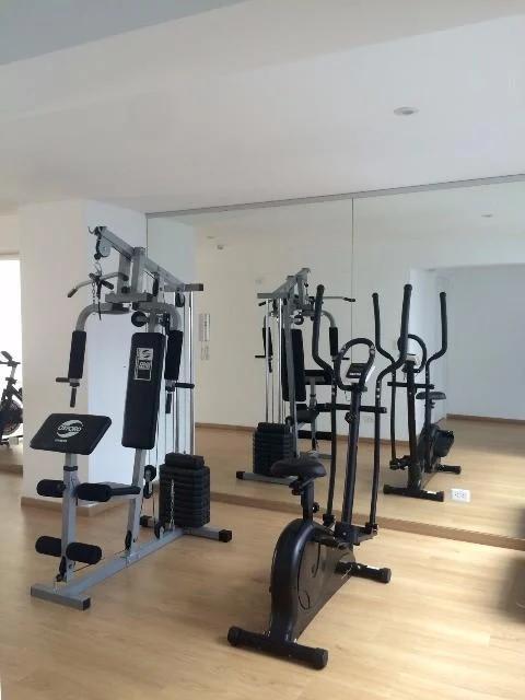 *miraflores Av. Arequipa Flat 2d y 1 C, V/calle Nuevo y Acogedor