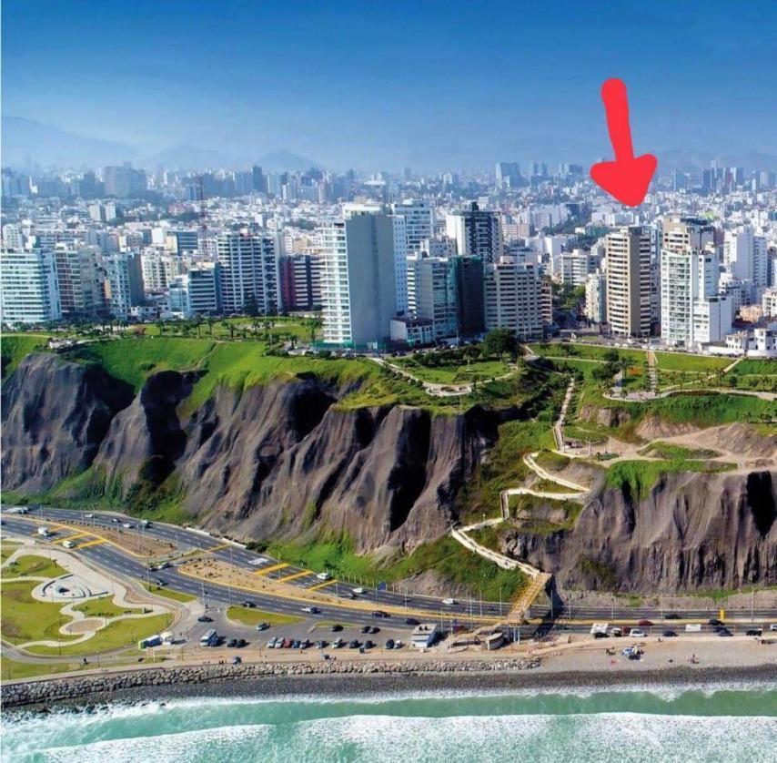 Vendo Departamento Flat en Avenida Jose Pardo N 1, Piso 2, Miraflores