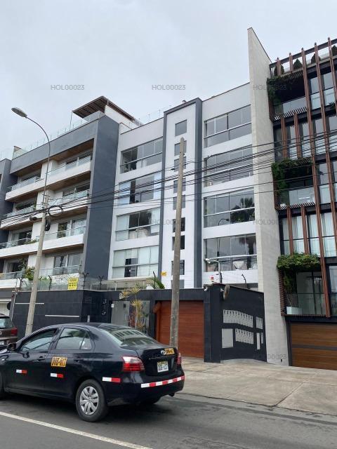 Vendo Bello Departamento Flat en Avenida Villarán N 3, Piso 1, Urb. Aurora, Miraflores.