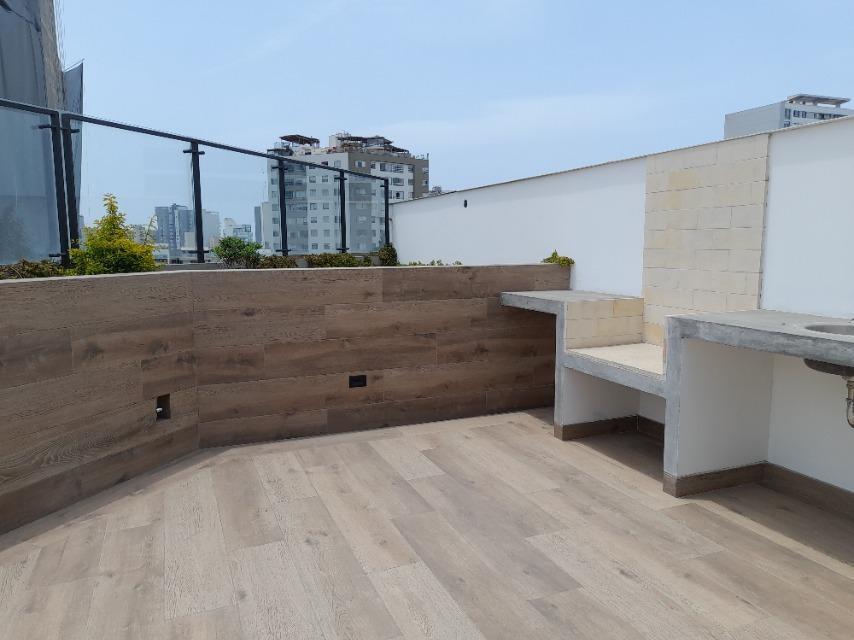 Vendo Bello Departamento Duplex en Calle Torre Alegre N 1, Piso 7, Miraflores.