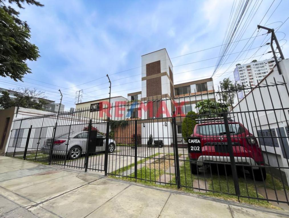 Bajo de Precio Venta de Departamento en Miraflores