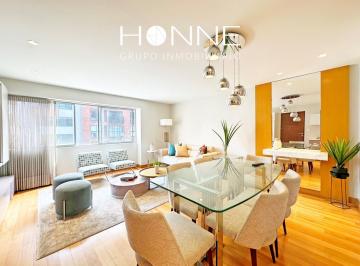 Departamento en venta en Miraflores - 130 m², 3 dormitorios