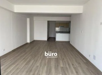 Lindo Flat en Venta en Zona Centrica en Miraflores de 122 m²
