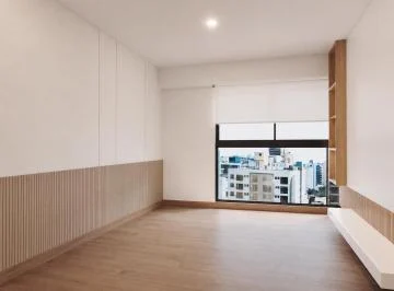Departamento en venta en Miraflores - 97 m², 3 dormitorios