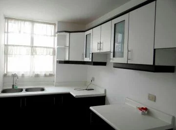 Ab - 1610 - Se Vende Excelente Flat en Zona Centrica de Miraflores