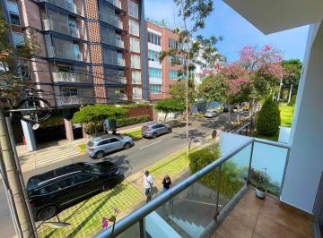 Se Vende Amplio Departamento Flat Cerca a Parque - 3 Dorm