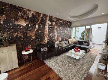 Venta de Duplex con Amplia Terraza