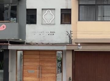 Venta de Departamento Dentro de Quinta en Miraflores