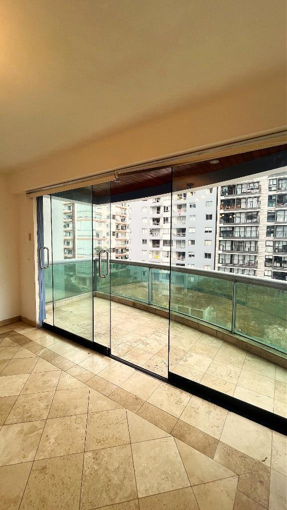 Departamento en venta en Miraflores - 120 m², 3 dormitorios